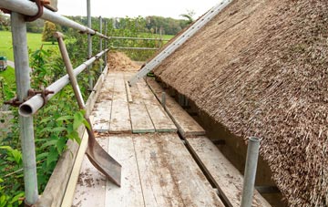 advantages of Farncombe thatch roofing
